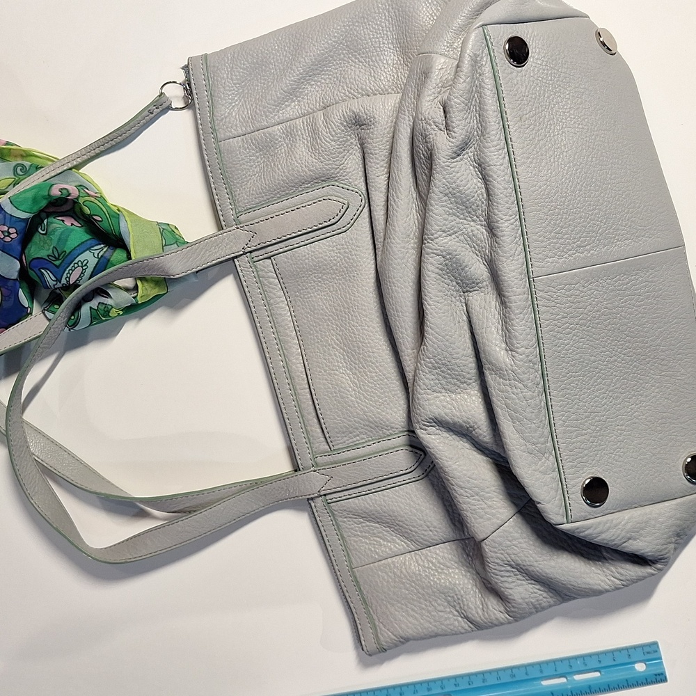 Fossil Gray Leather Tote Bag - Picture 6 of 8